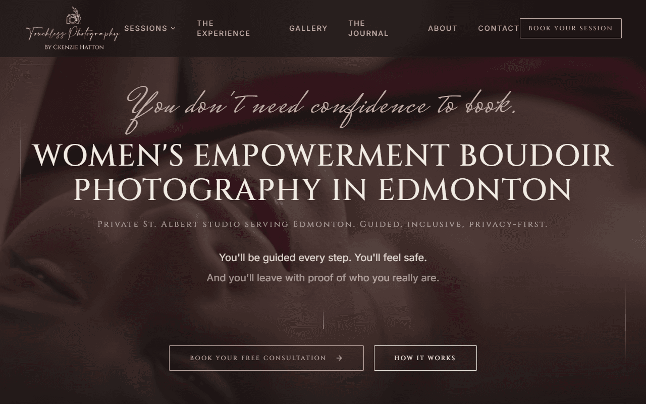 The Touchless Photography website, built by POM AI